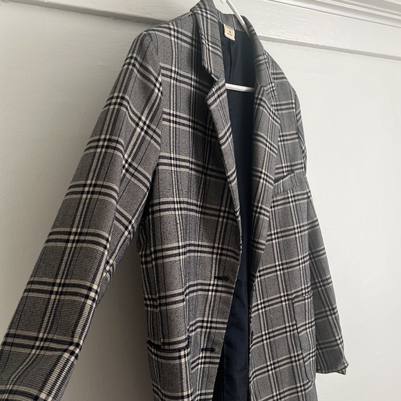 Oversized Check / Plaid Blazer - Picture 2 of 2